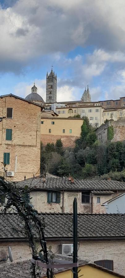 Appartamento A Due Passi Da Piazza Del Campo Siena Exterior photo